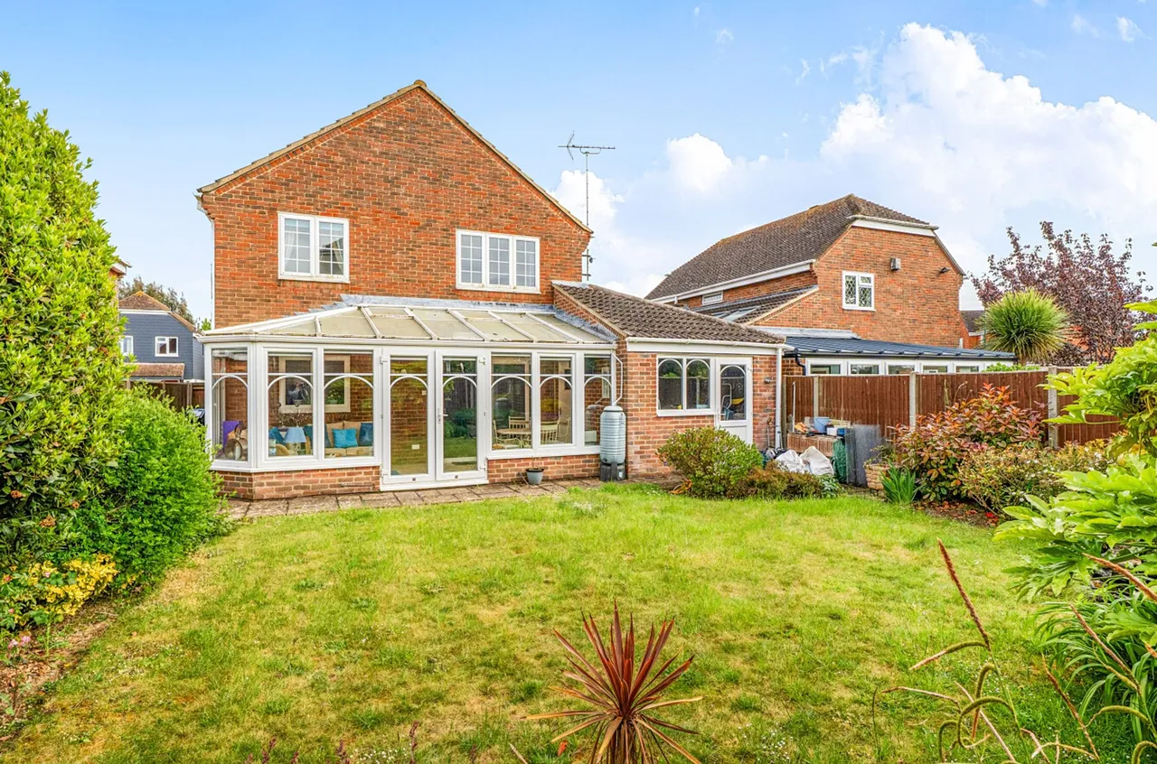 Faresmead, Aldwick Felds, PO21, photo 5