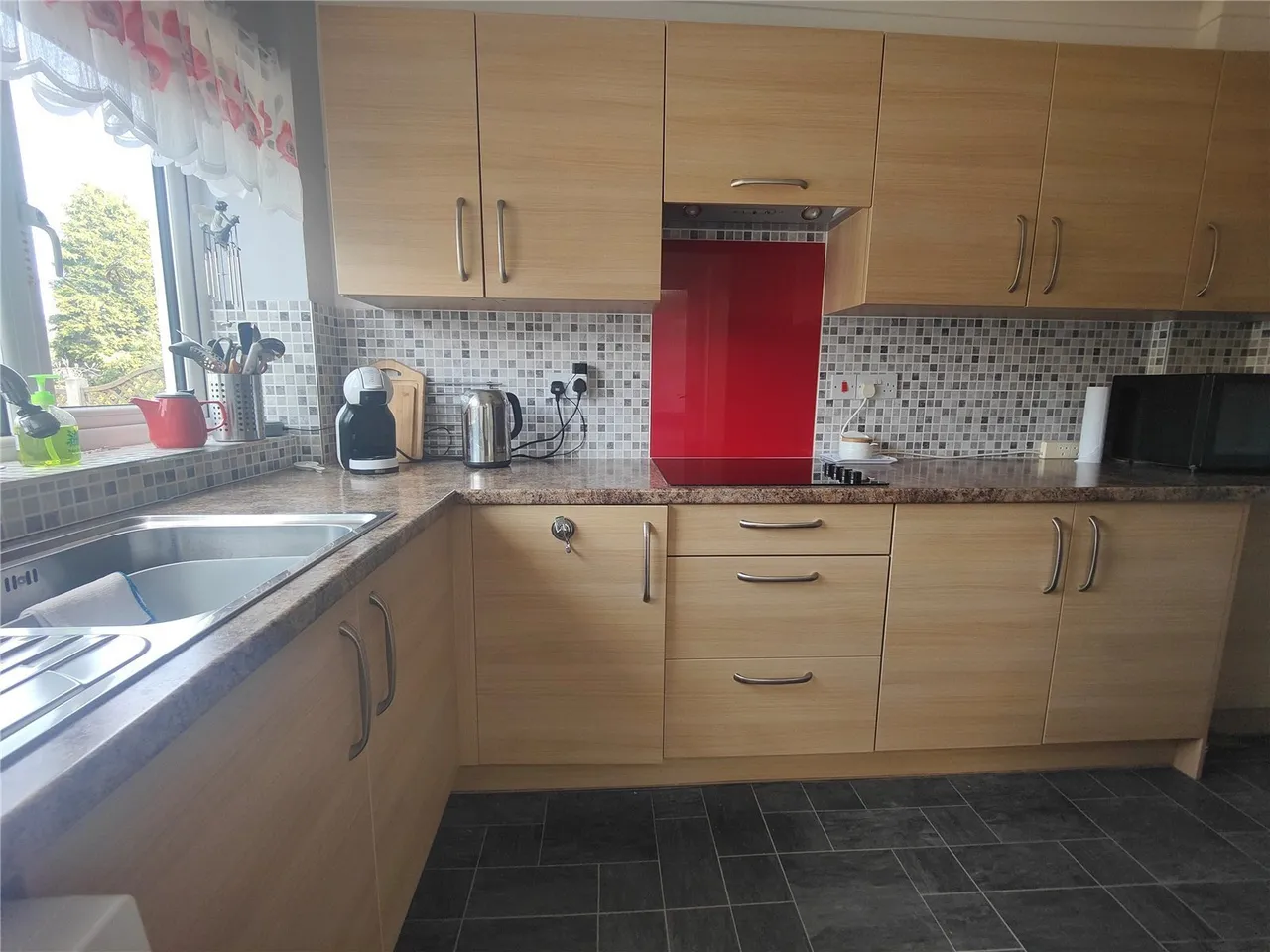 Quarry Close, Walsall, Staffordshire, WS6, photo 5