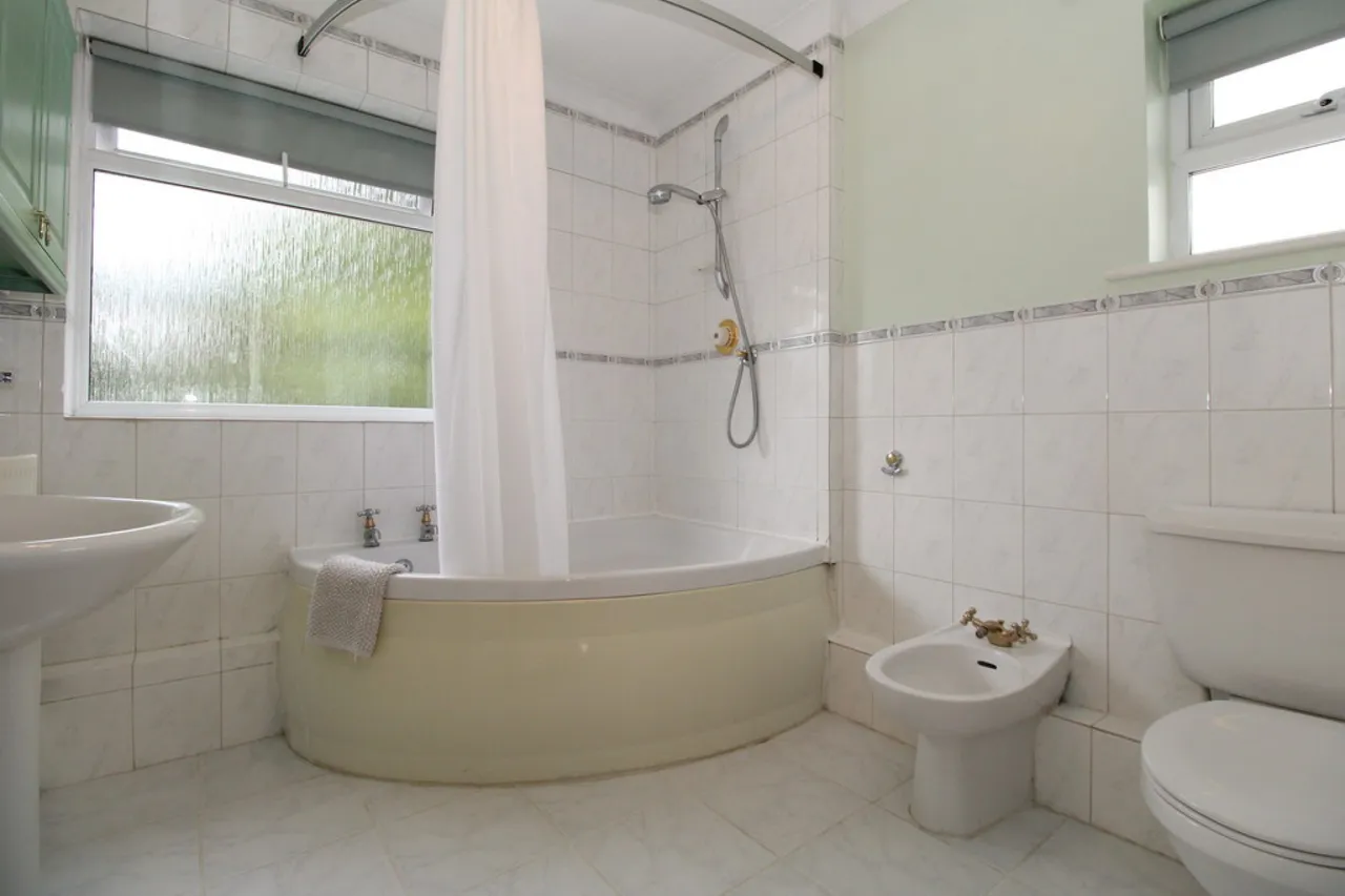 Kenilworth Road, Ashford, photo 18