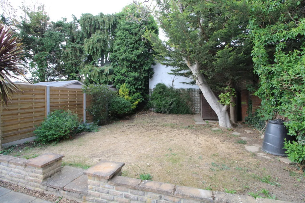 Kenilworth Road, Ashford, photo 3