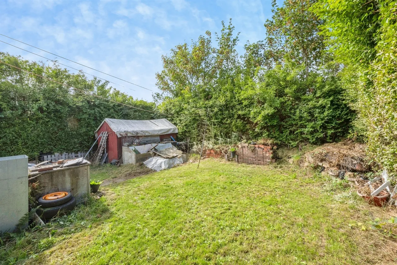Washington Road, Goldthorpe, S63, photo 4