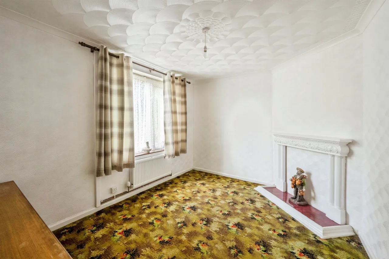 Washington Road, Goldthorpe, S63, photo 8