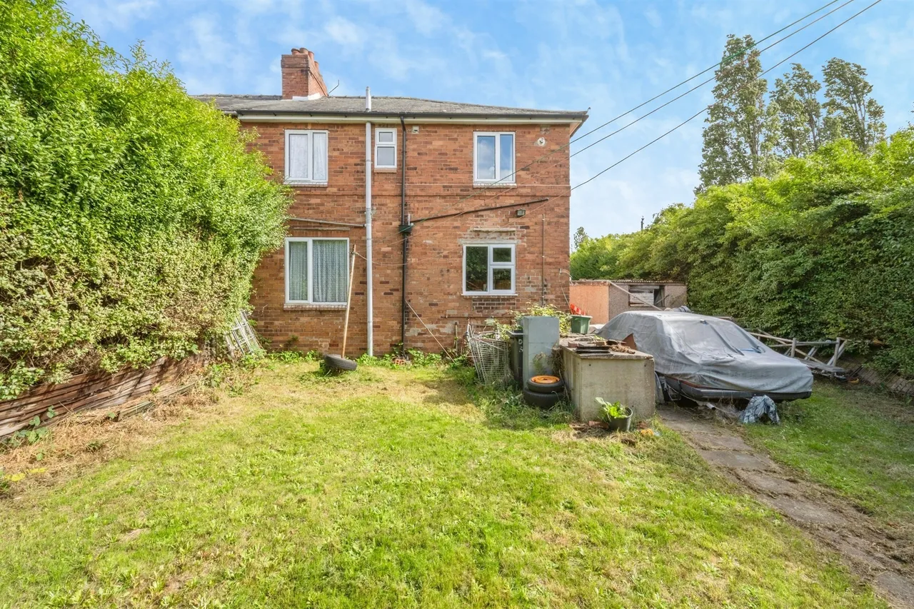 Washington Road, Goldthorpe, S63, photo 17