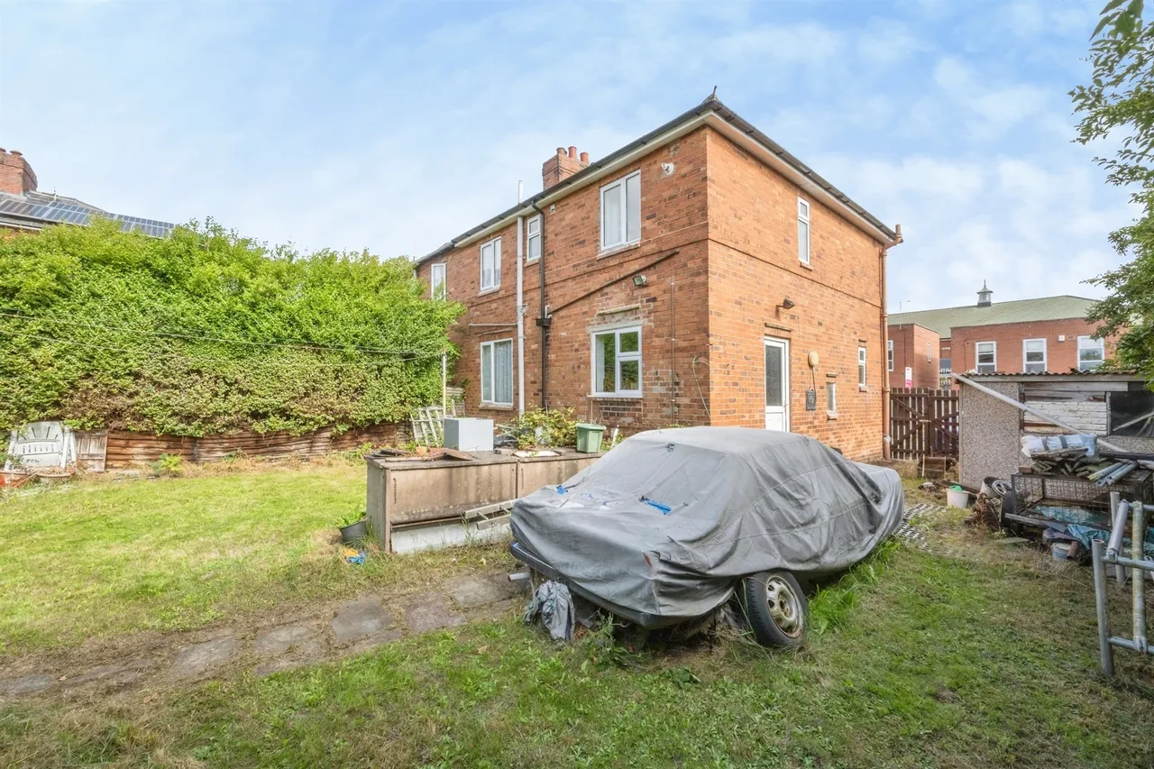 Washington Road, Goldthorpe, S63, photo 18