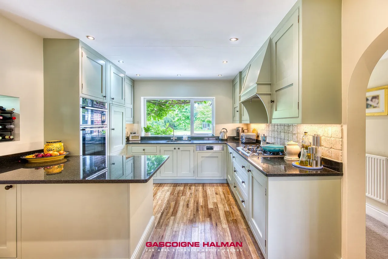 Grove Lane, Cheadle, photo 4