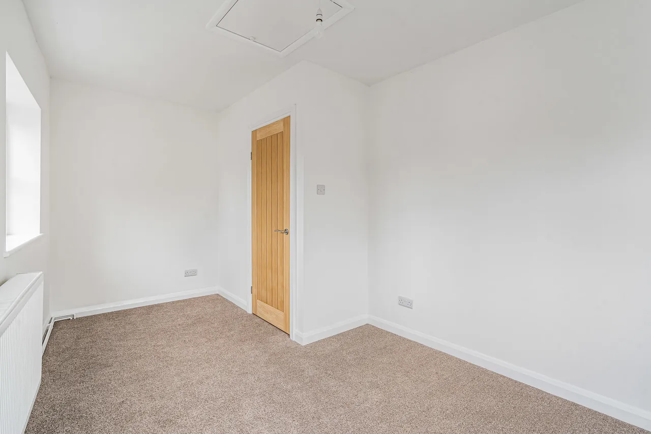 High Street, Godalming, GU7, photo 11