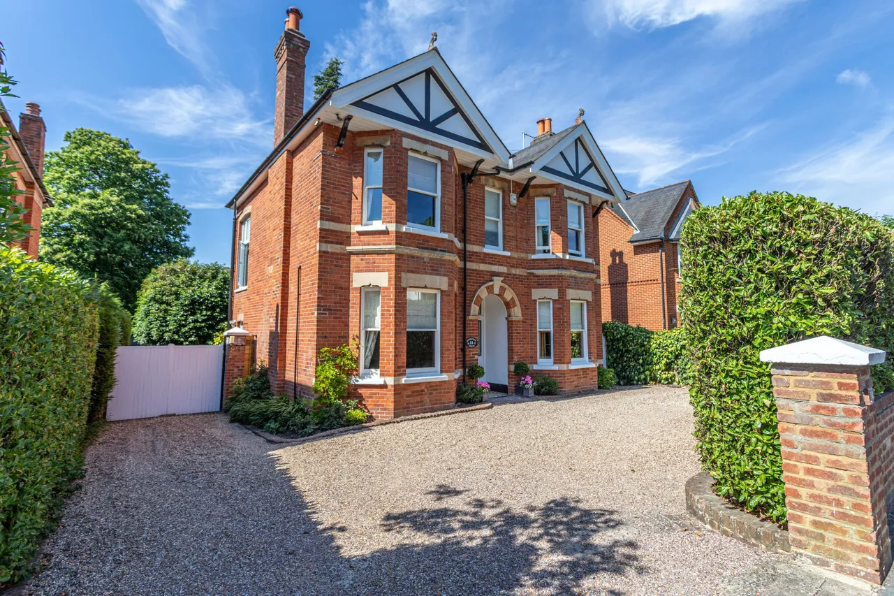 Upper Gordon Road, Camberley, GU15 2HN, photo 28