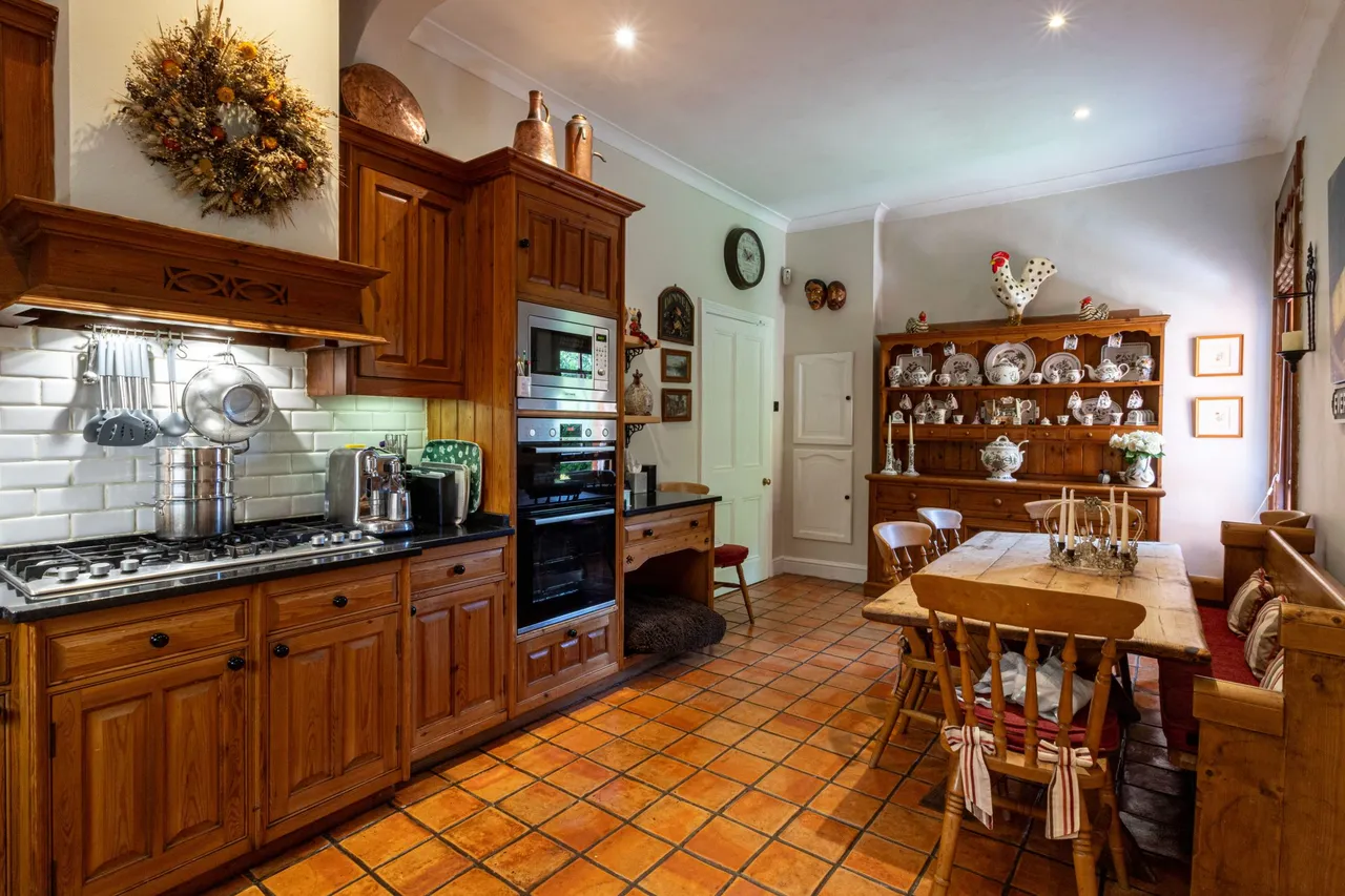 Upper Gordon Road, Camberley, GU15 2HN, photo 7