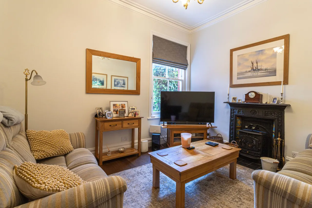 Upper Gordon Road, Camberley, GU15 2HN, photo 9