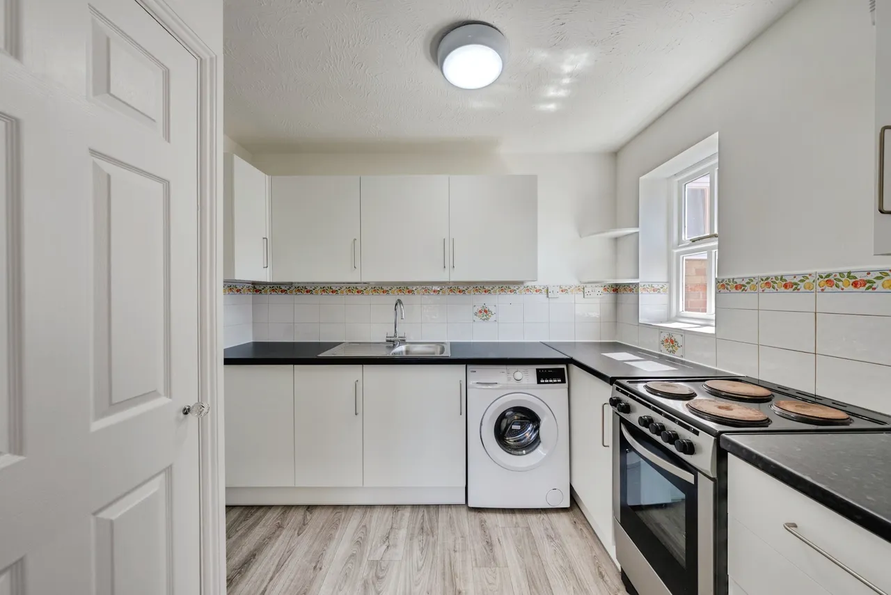 Grange Crescent, Dartford, photo 5