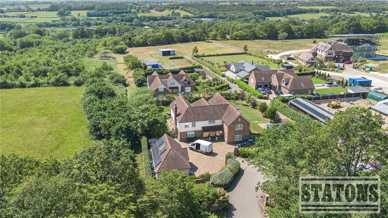 White Stubbs Lane, Broxbourne, Hertfordshire, EN10 7QA, photo 9
