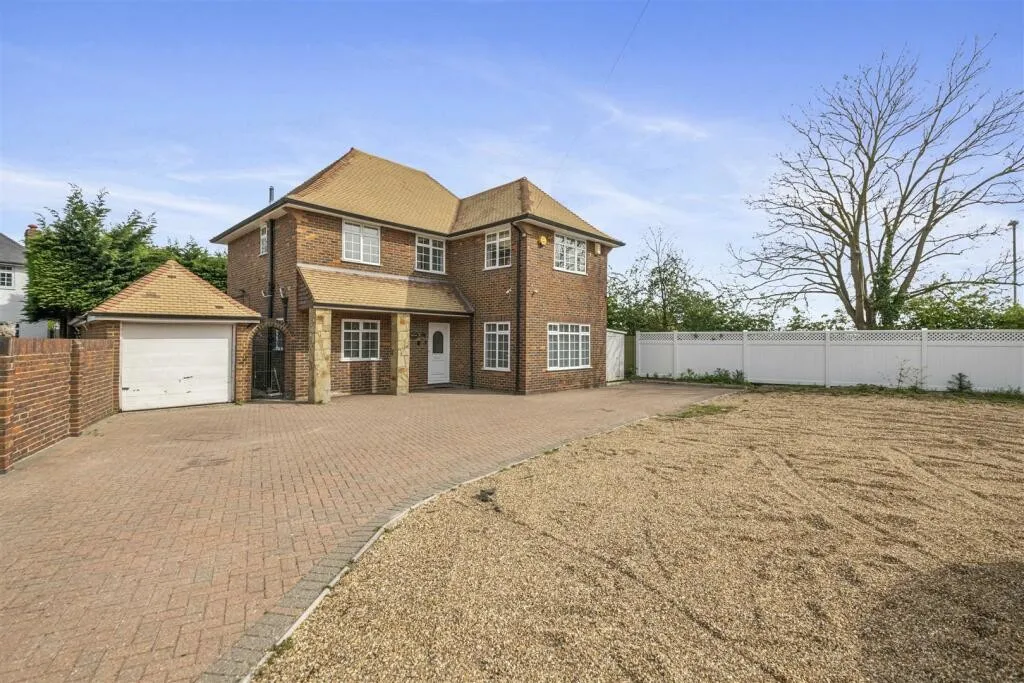 Park Road, North Uxbridge, UB8, photo 16