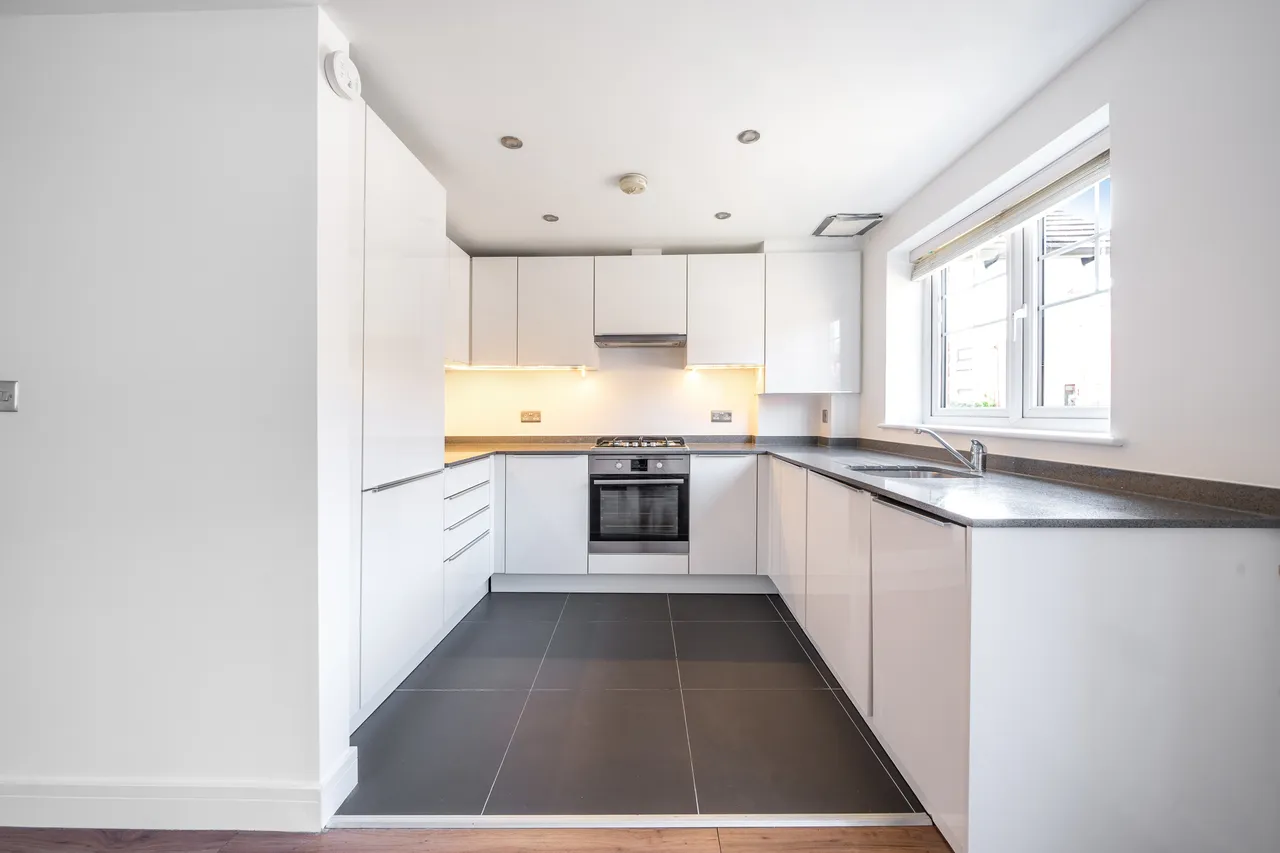 North Town Road, Maidenhead, SL6, photo 3
