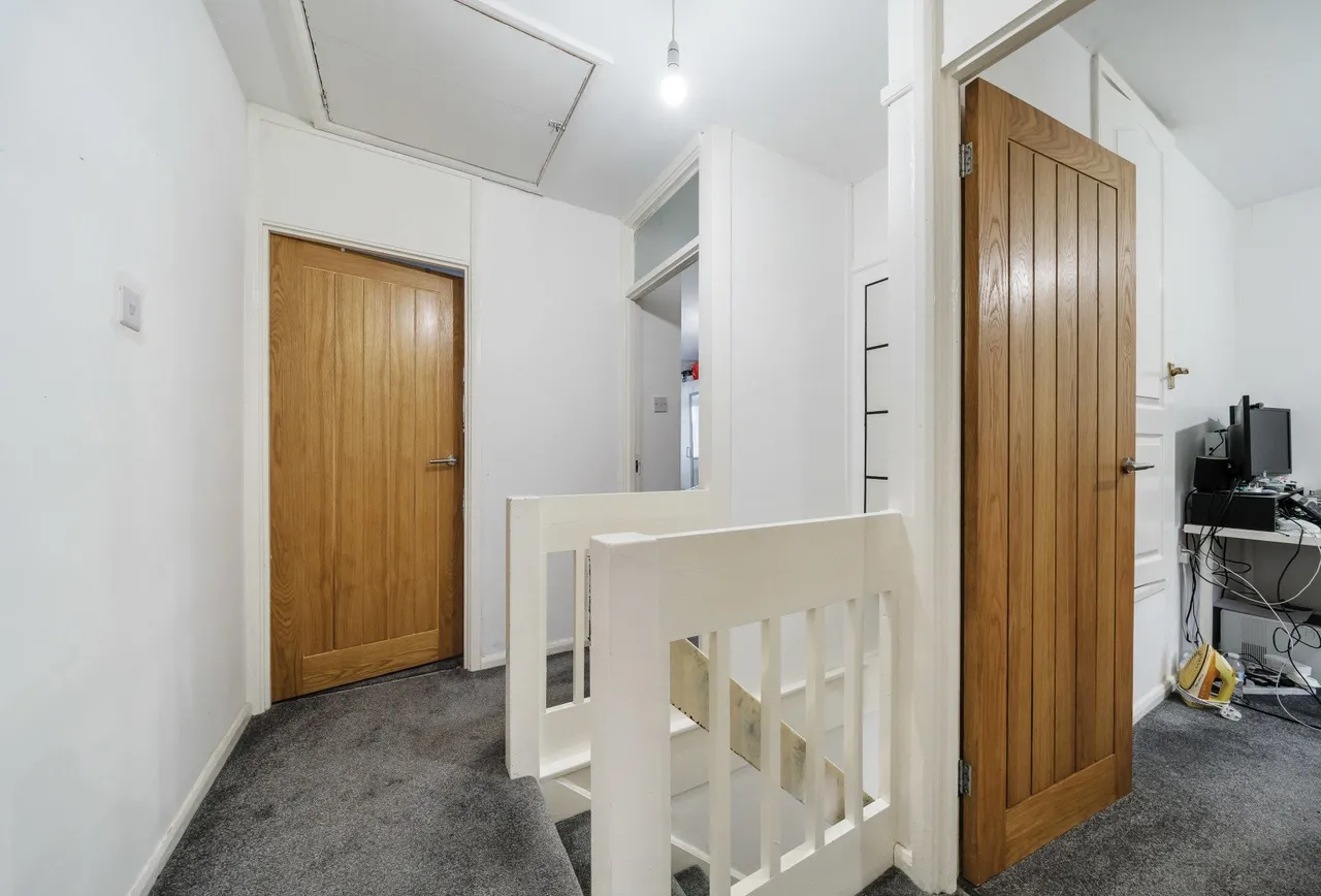 Brookfields Avenue, Mitcham, CR4 4BT, photo 23