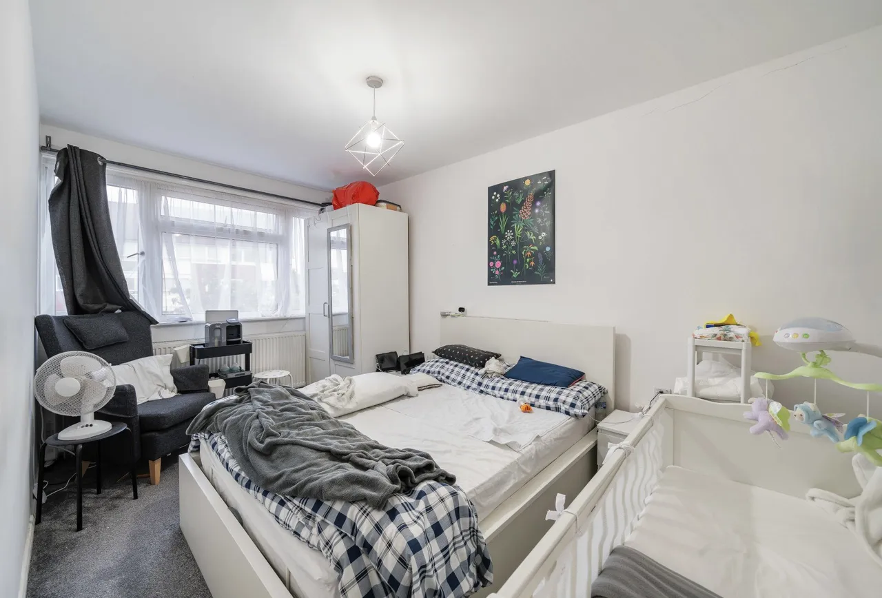 Brookfields Avenue, Mitcham, CR4 4BT, photo 25