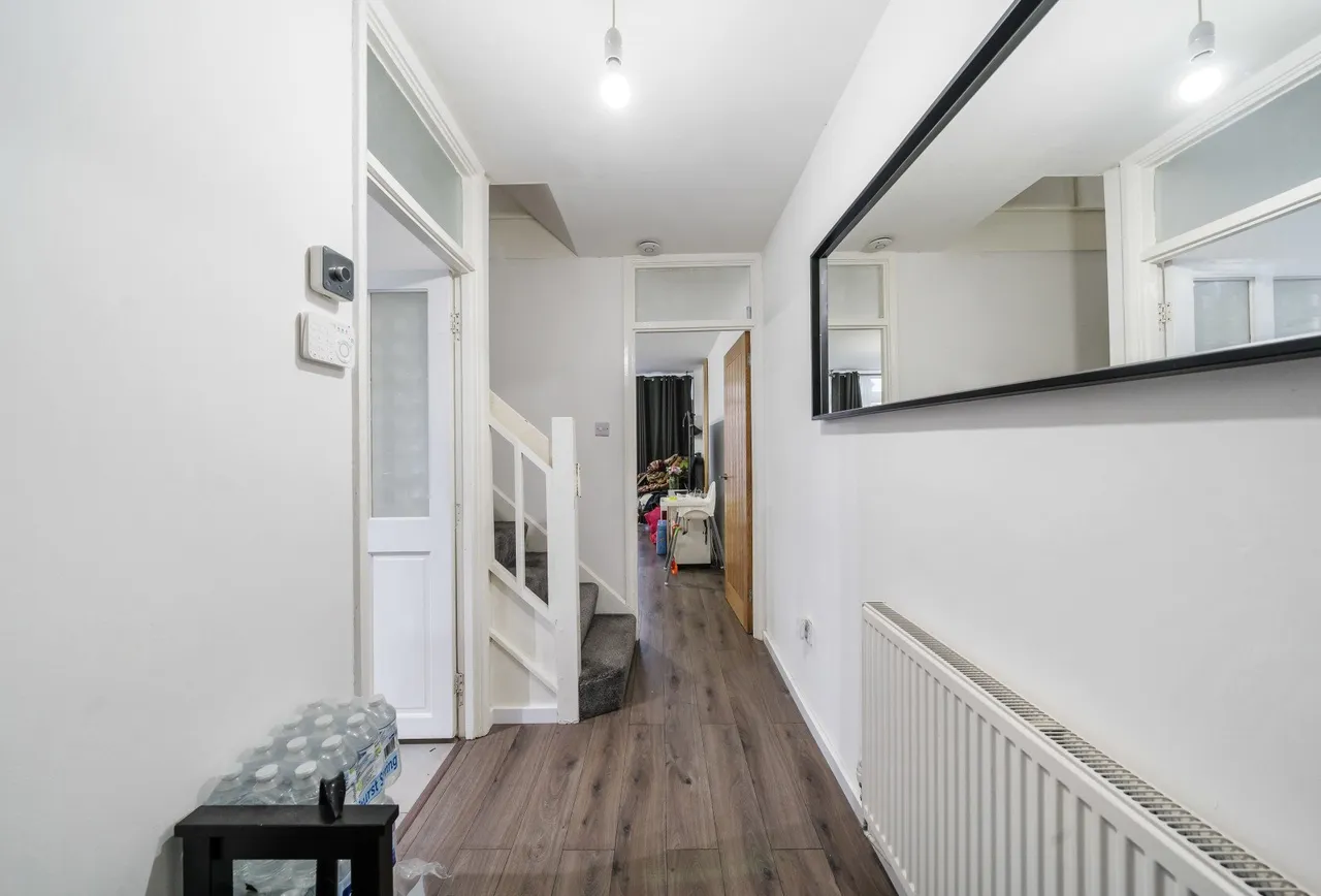 Brookfields Avenue, Mitcham, CR4 4BT, photo 21