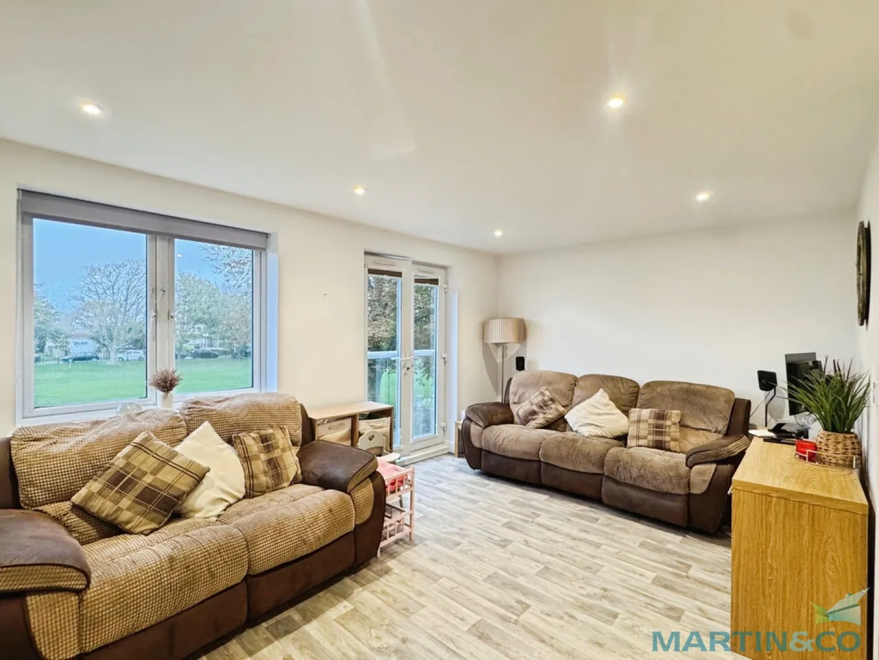 Park Row, New Romney, TN28, photo 6