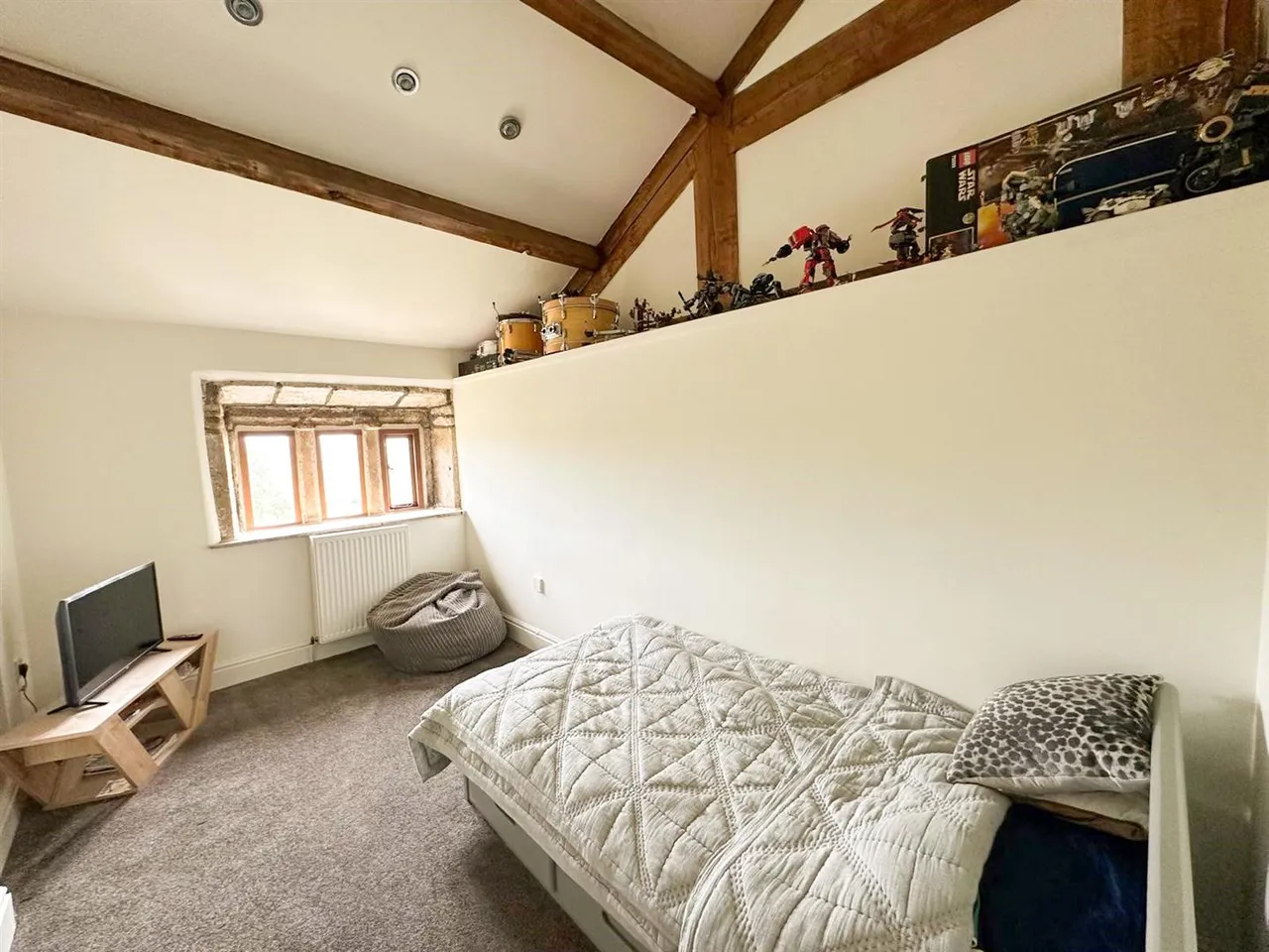 Cowling Hill, Cowling, BD22 0LL, photo 16