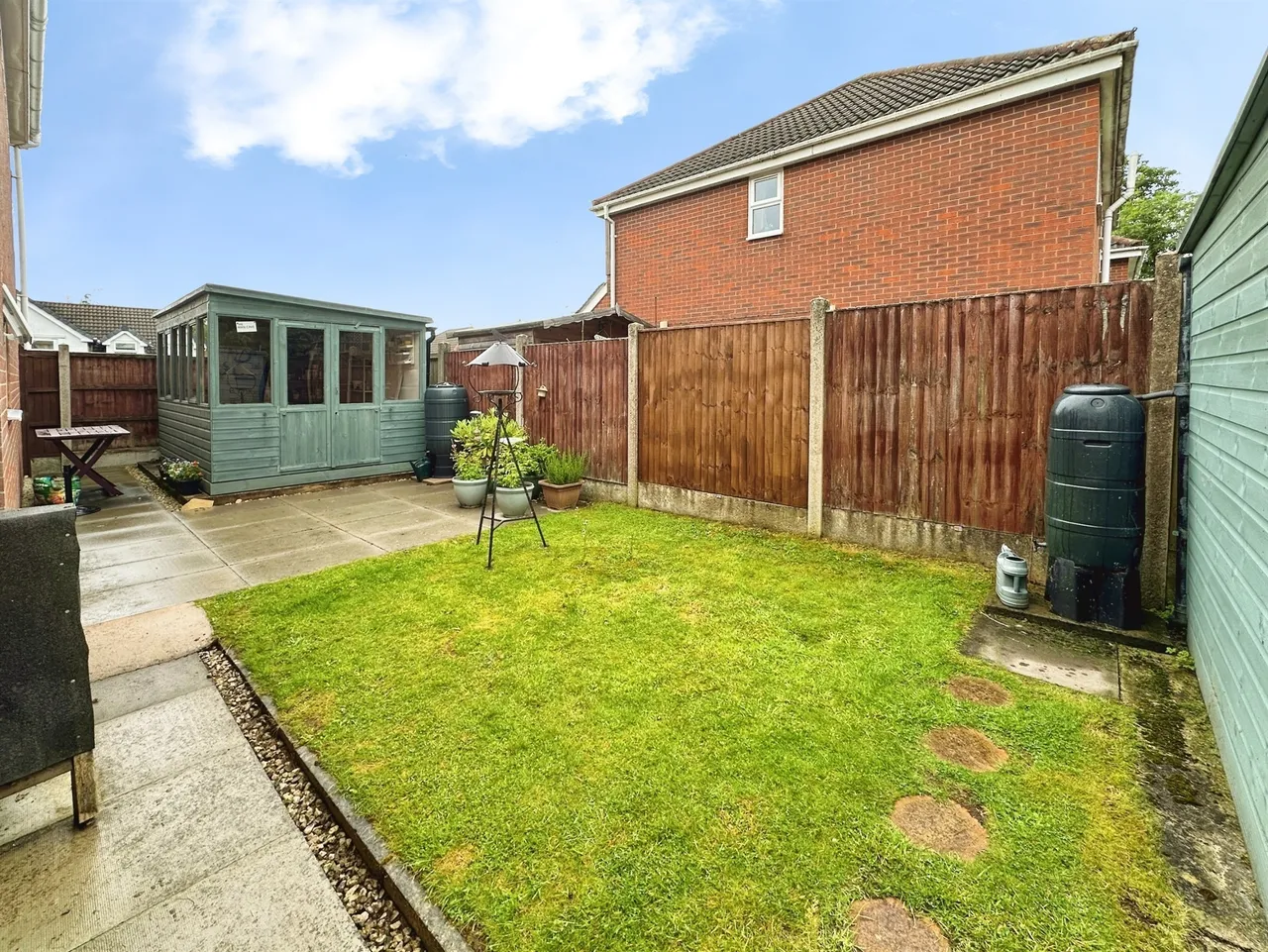 Redcar Close, Mansfield, NG18, photo 21