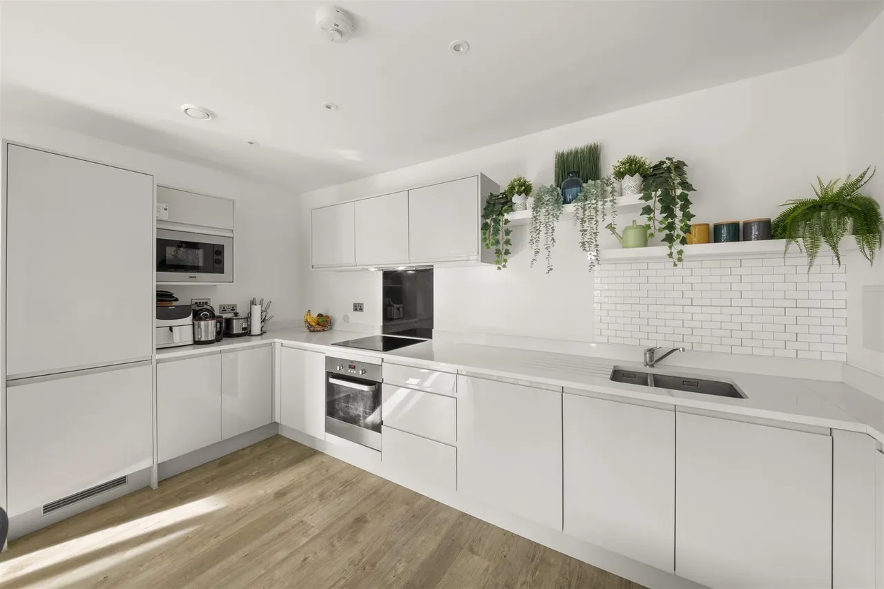 Chailey Place, Hayes, photo 3