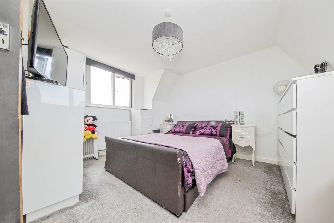 Aragon Close, CLACTON-ON-SEA, photo 8