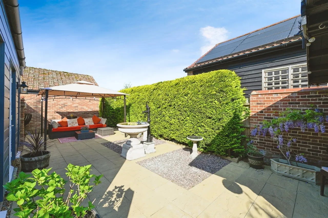 Hall Farm Road, Gayton, PE32, photo 17