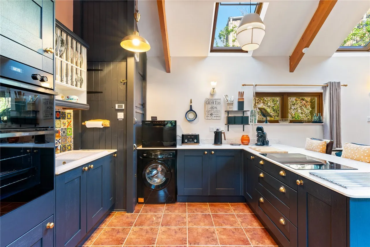 Lowertown, Helston, TR13, photo 10