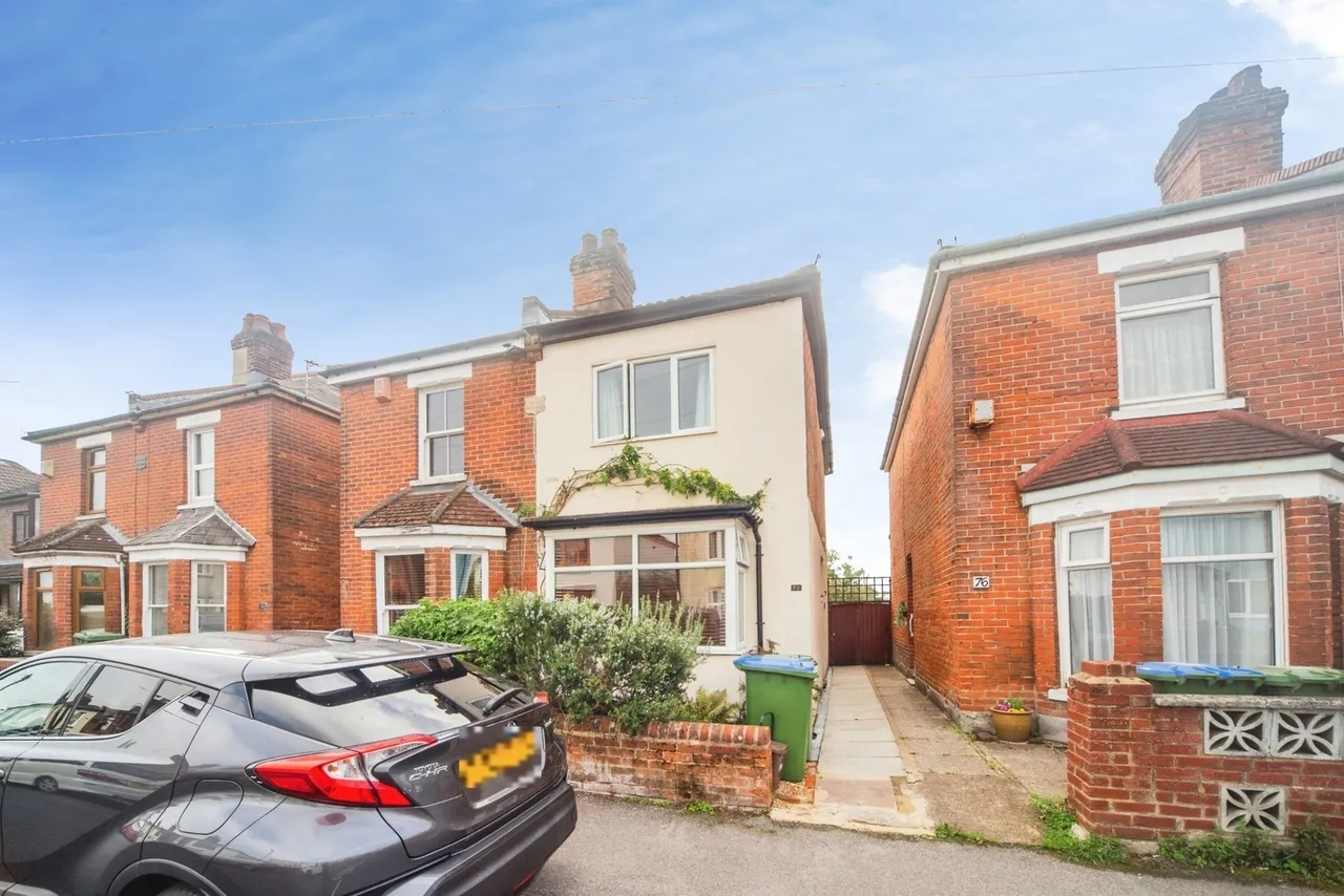 2 bed house for sale, Priory Road, Southampton, SO17