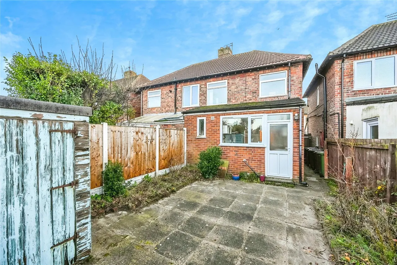 Holden Road, Brighton-le-Sands, L22, photo 15