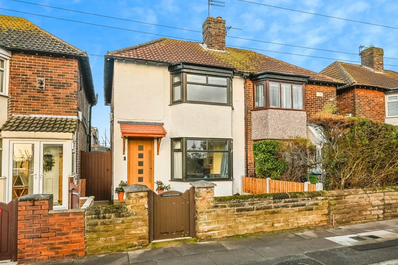 3 bed house for sale, Holden Road, Brighton-le-Sands, L22