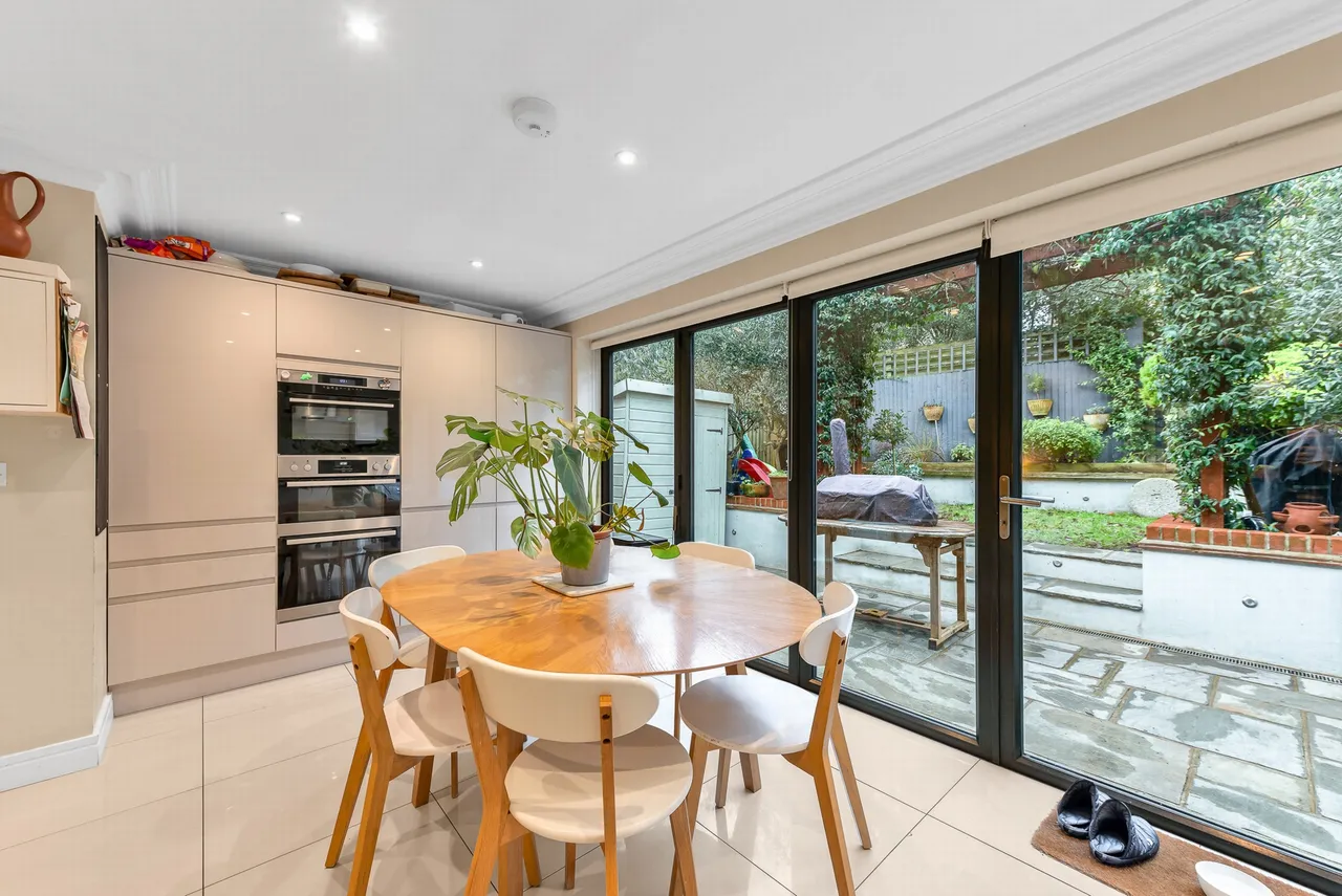 Lordship Lane, East Dulwich, SE22 8LZ, photo 4