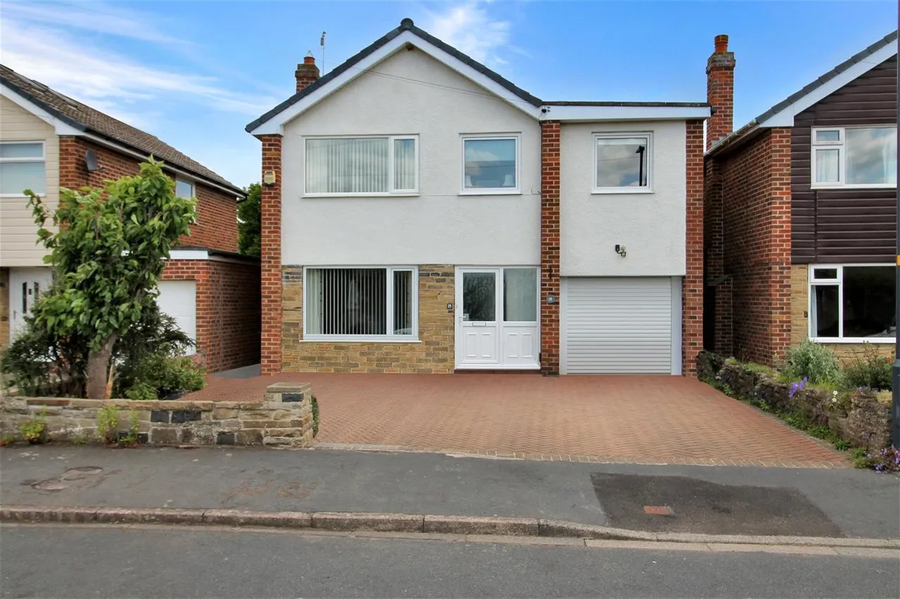 5 bed house for sale — Saxty Way, Sowerby, Thirsk, YO7 1SG