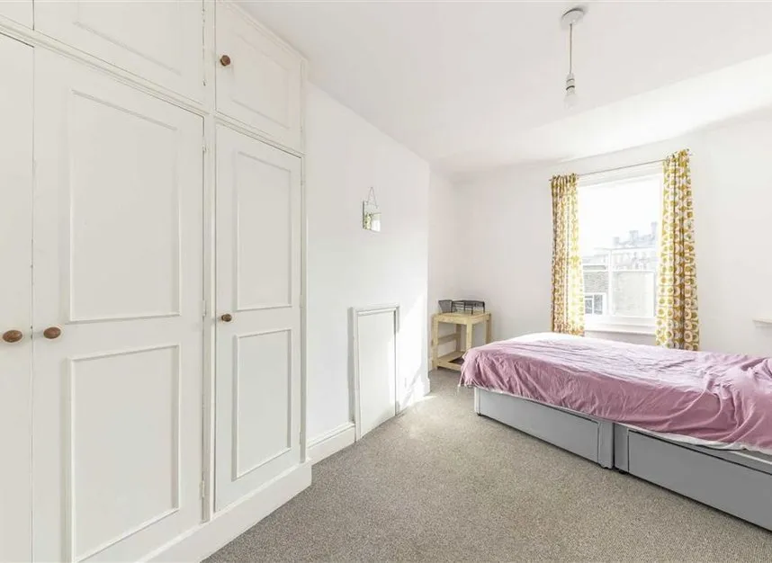 Meadow Road, South Lambeth, SW8, photo 5