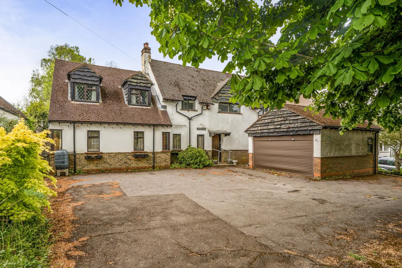 Searchwood Road, Warlingham, photo 2