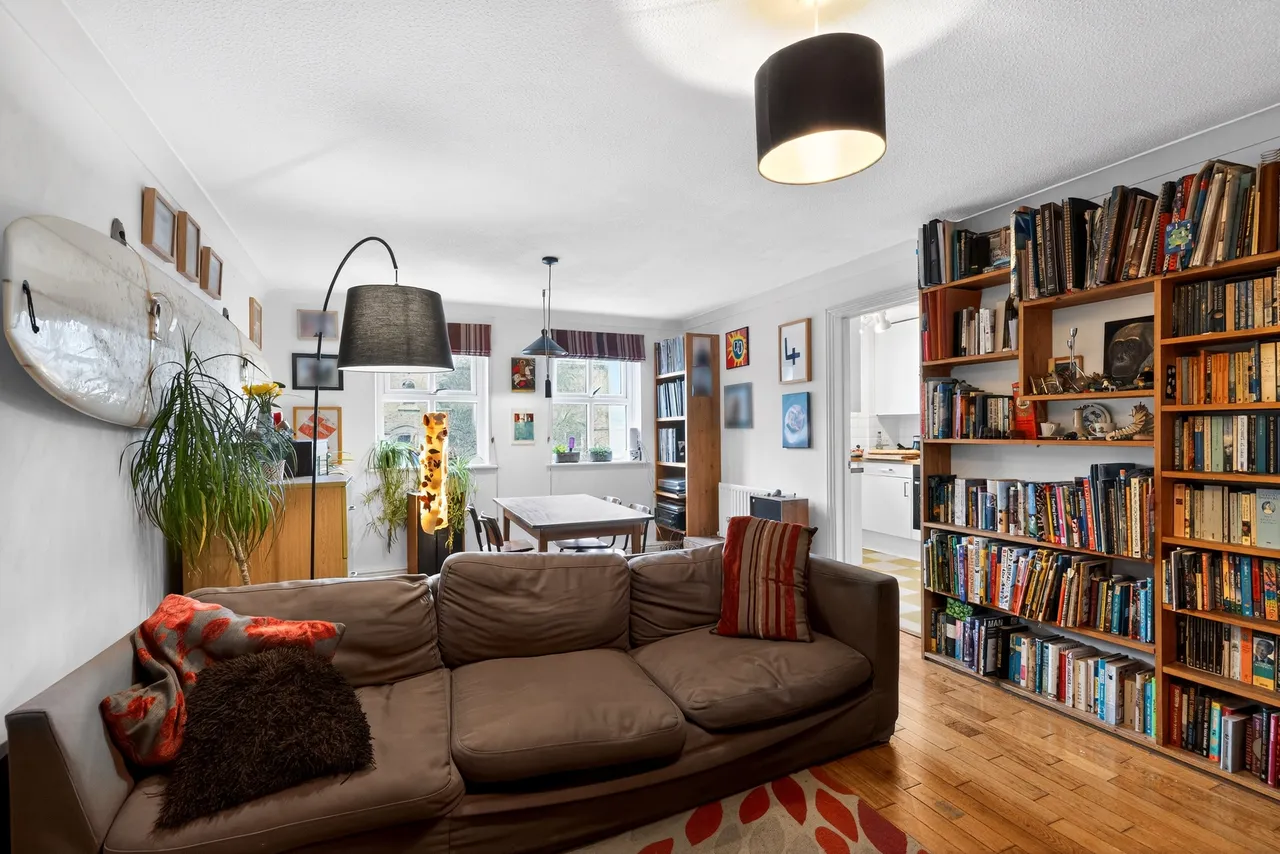 Vauxhall Grove, London, SW8, photo 4