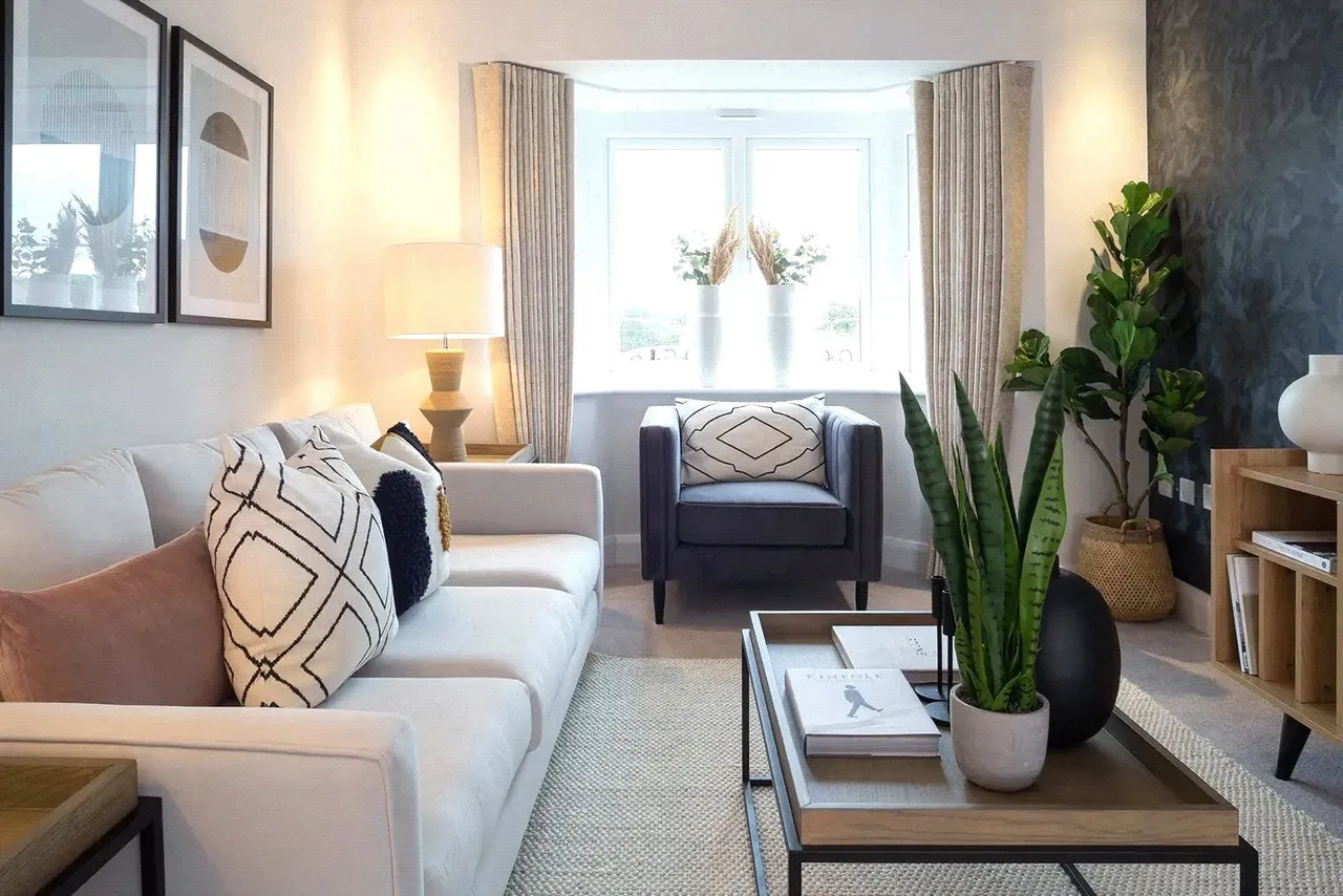 The Cottonwood, 38 Priors View, Priory Meadows, Gloucestershire, Hempsted, GL2 5GY, photo 3