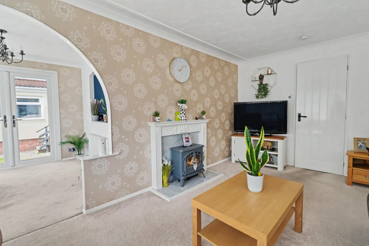Lodgefield Park, Stafford, photo 9
