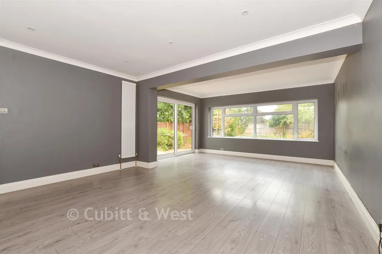 Coulsdon Road, Coulsdon, CR5, photo 3