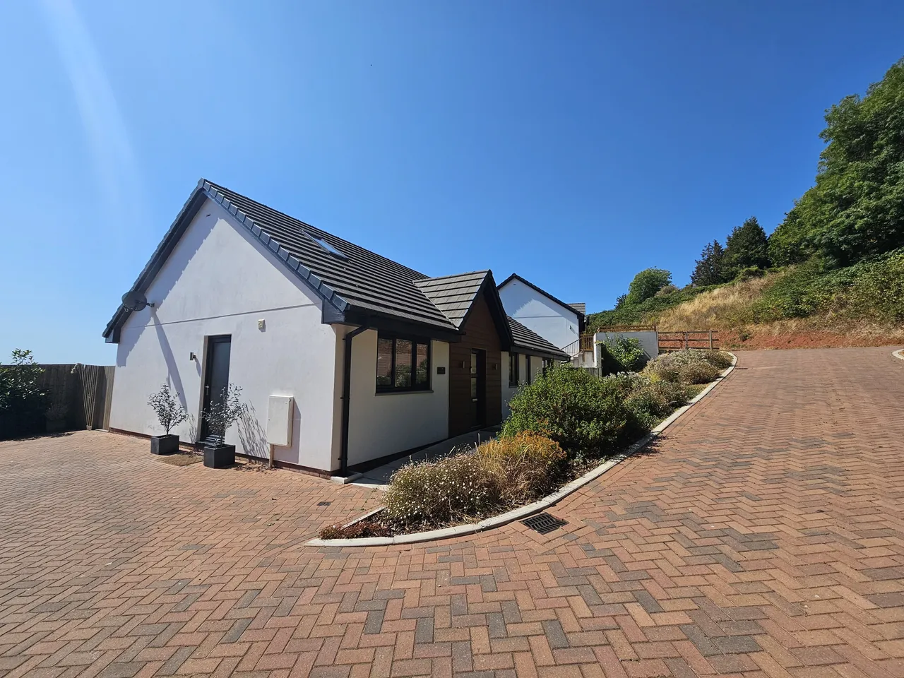 4 bed house to rent, Montseratt Rise, Torquay, TQ2