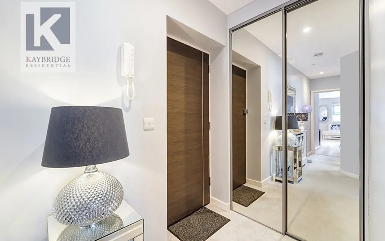 Cox Lane, Lily Court, KT19, photo 12