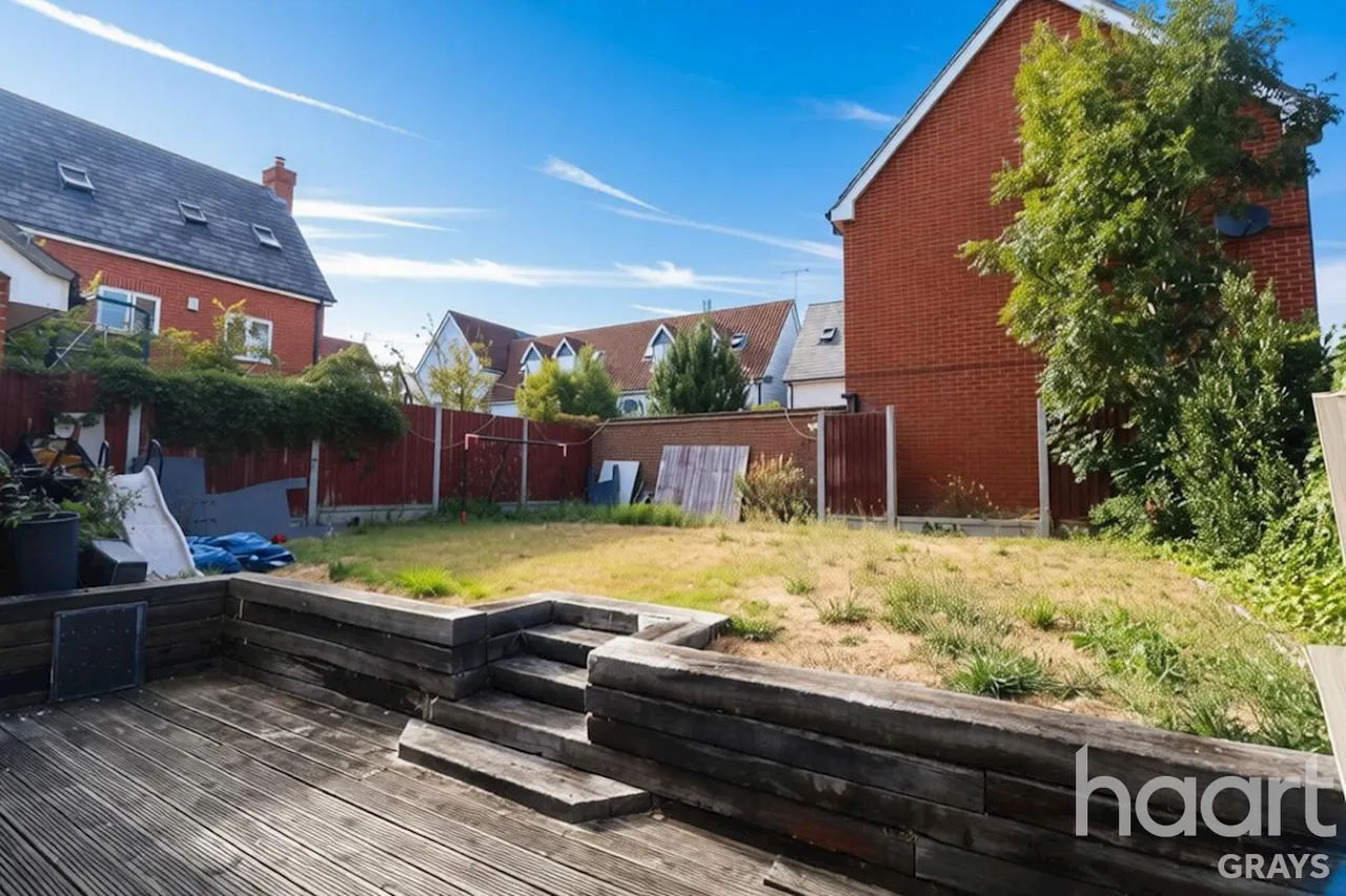 Founes Drive, Chafford Hundred, RM16, photo 11