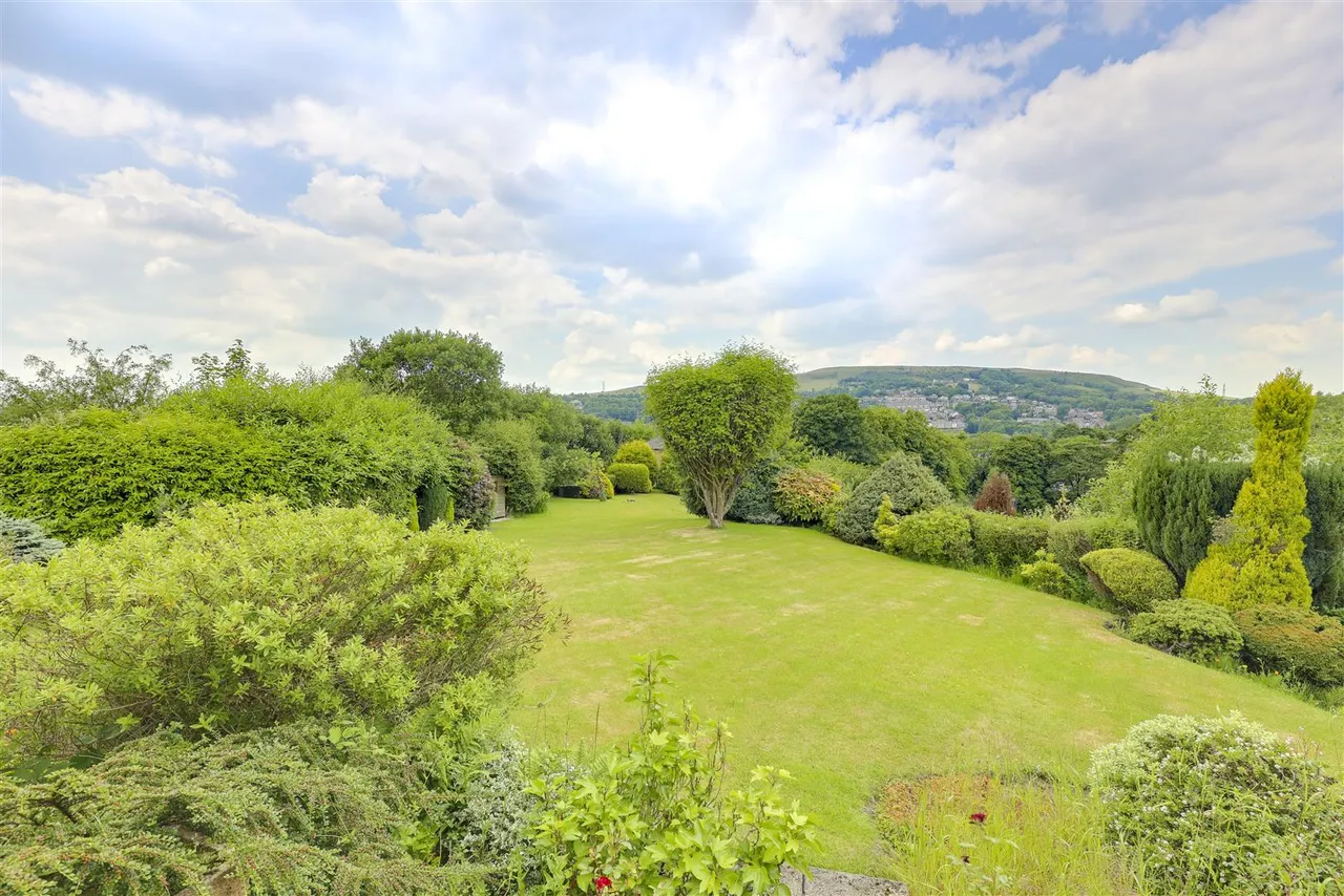Clayton Avenue, Rawtenstall, photo 14