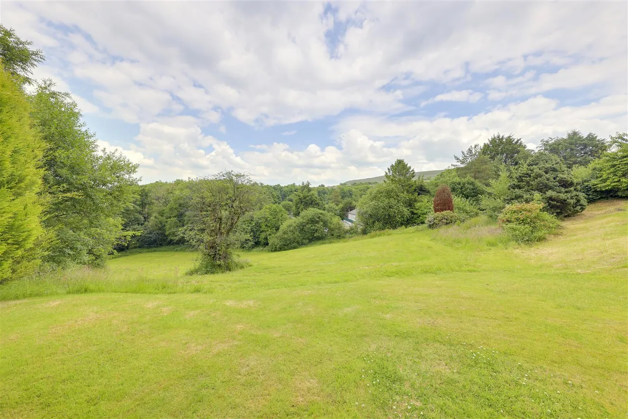 Clayton Avenue, Rawtenstall, photo 13