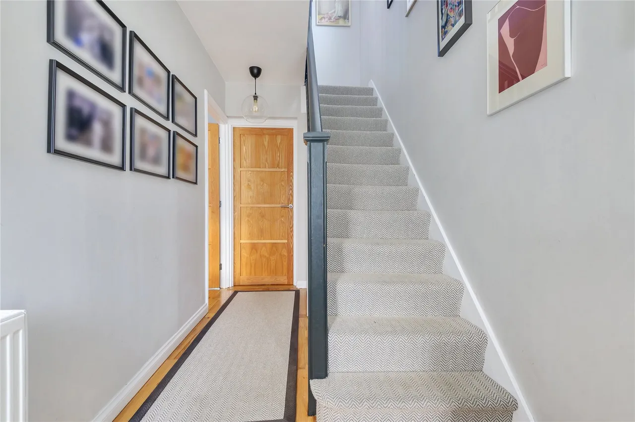 Manor Lane, Sunbury, TW16 5EB, photo 7