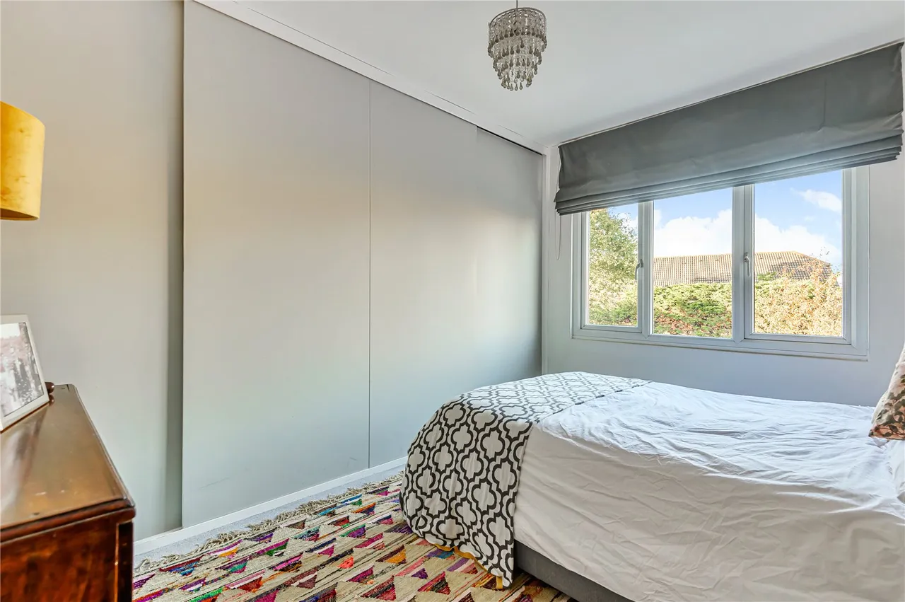 Manor Lane, Sunbury, TW16 5EB, photo 9