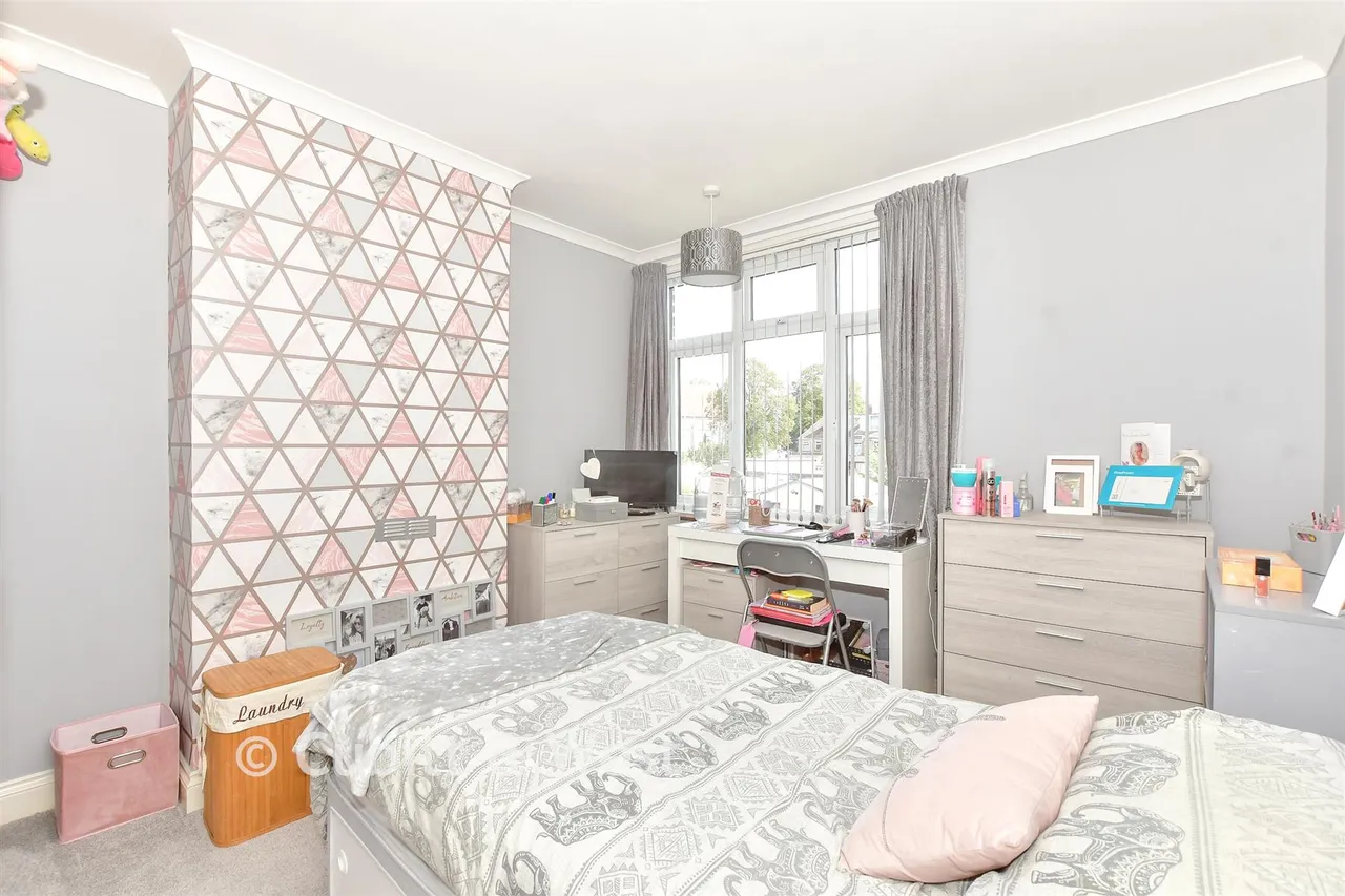 Selsey Avenue, Elson, PO12, photo 9