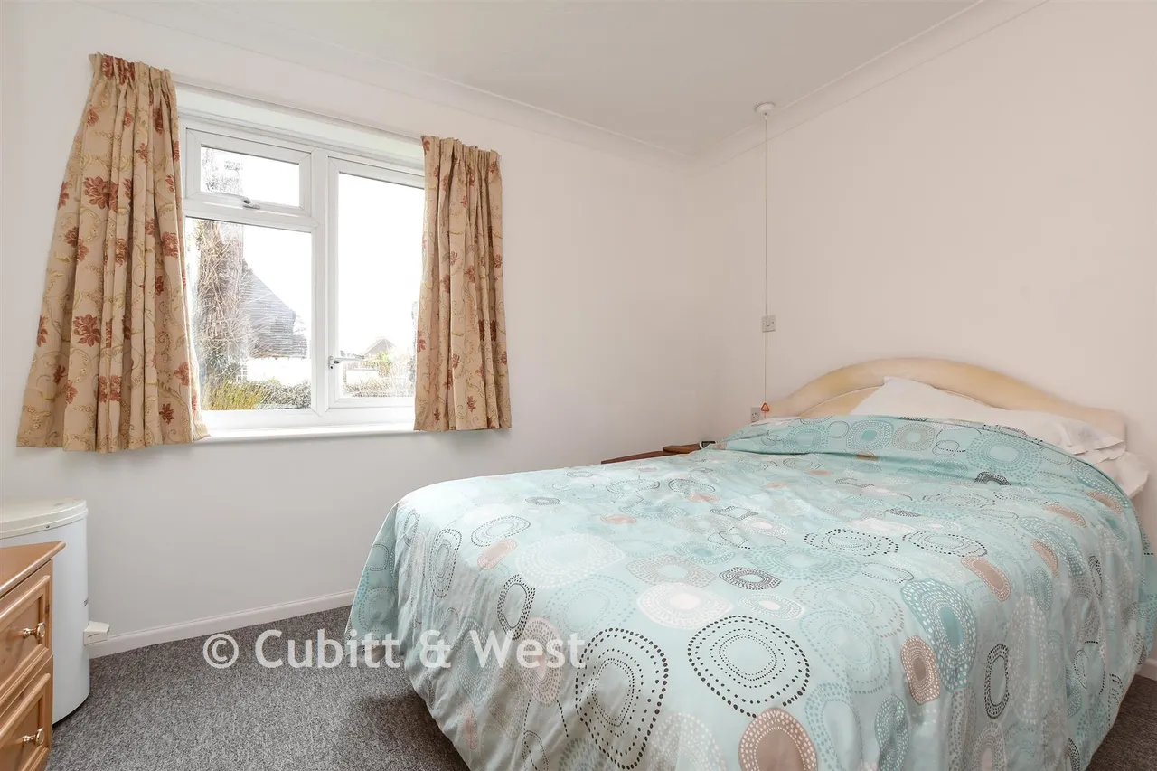 Station Road, Dorking, RH4, photo 9