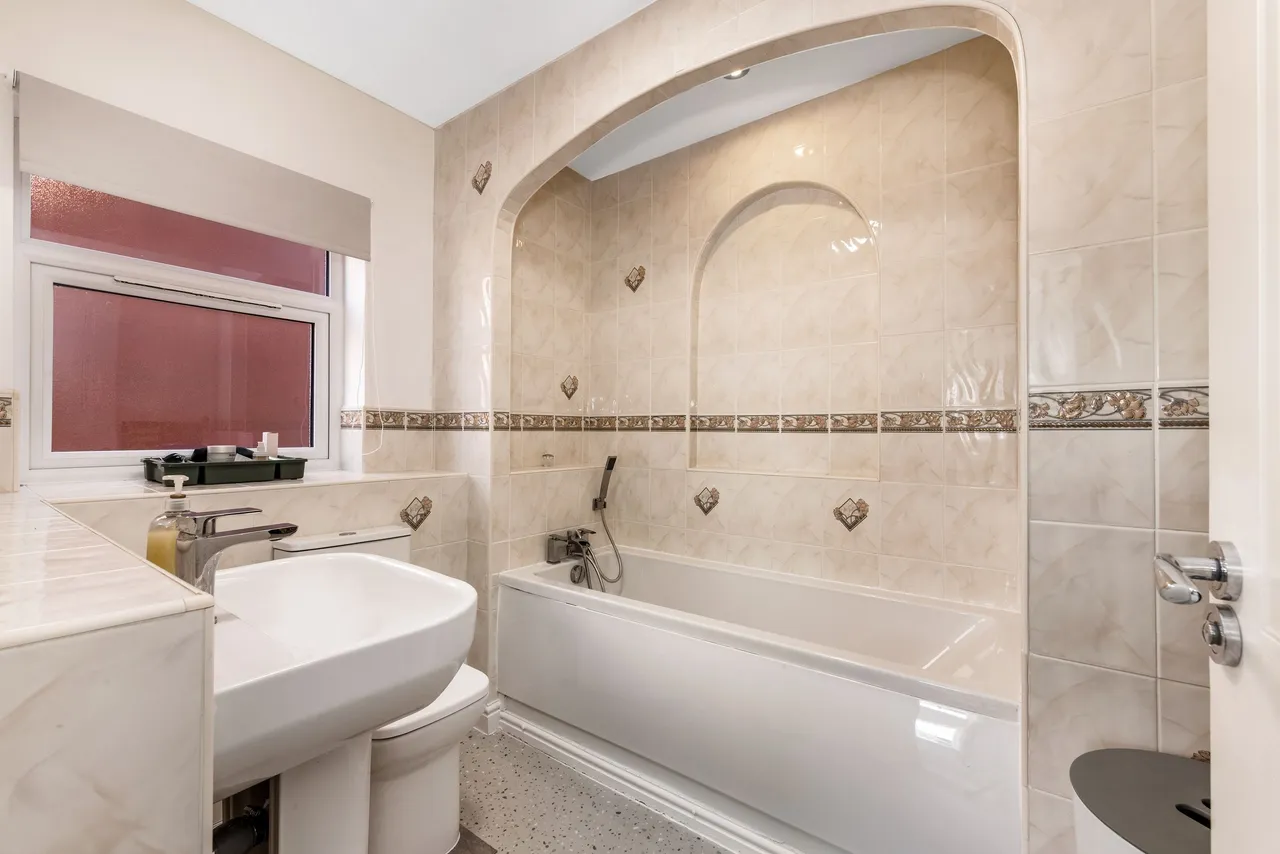 Oberon Close, Heathcote, CV34, photo 21