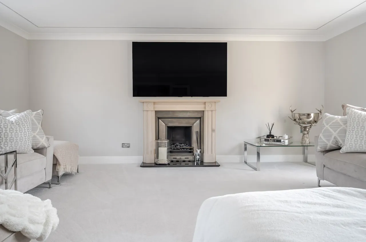 Hurst Lane, Egham, TW20, photo 9