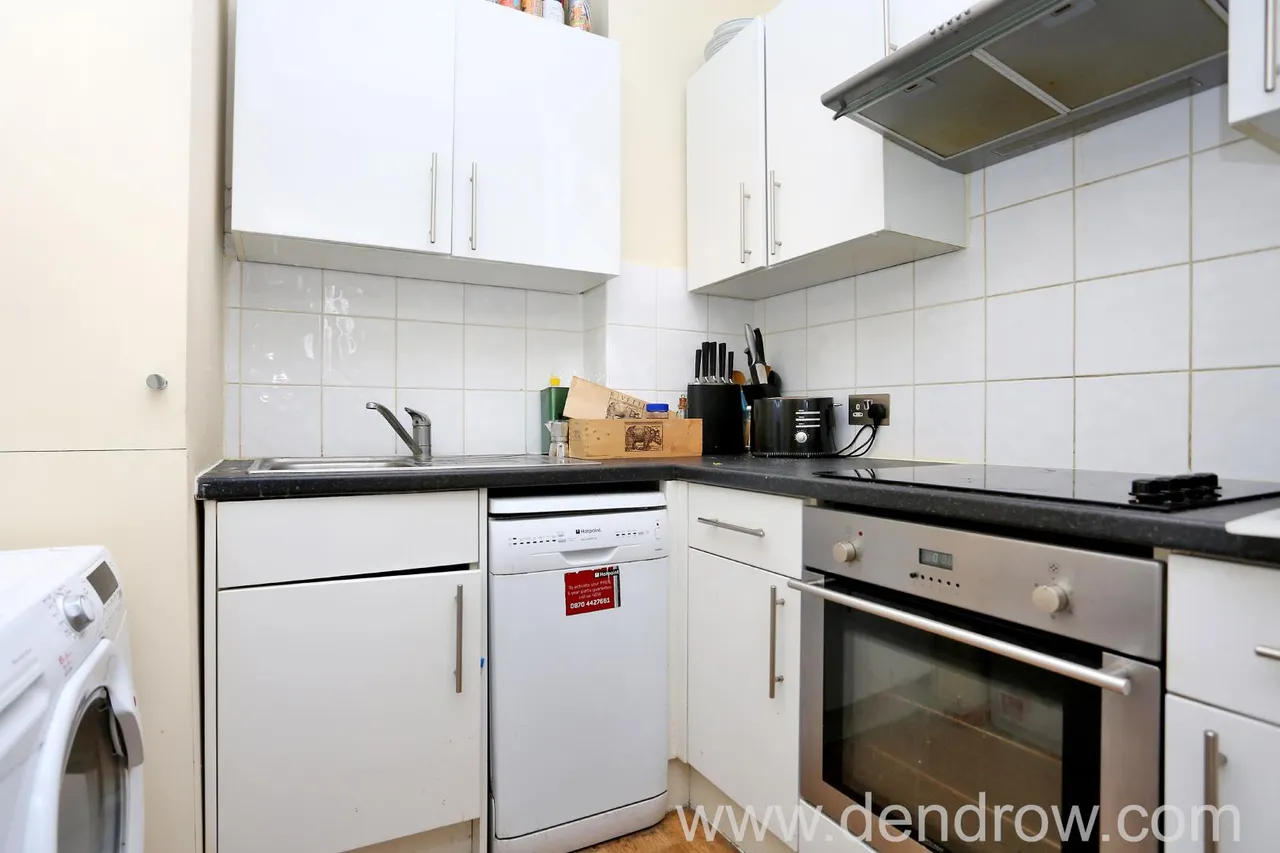 Elgin Avenue, Maida Vale, London, W9 1NJ, photo 4